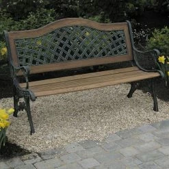 Vigoro 0.5 cu. ft. Bagged Pea Gravel Pebble Landscape Rock -Green Haven Store vigoro bagged landscape rocks 54255 40 1000