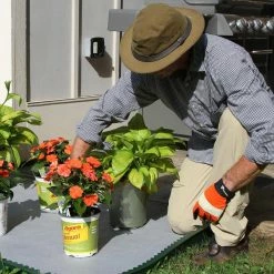 Vigoro 4 ft. x 100 ft. Matrix Grid Heavy-Duty Landscape Fabric (4-Pack) -Green Haven Store vigoro landscape fabric vpnm410085 4pk fa 1000